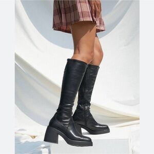 Vagabond Black Heeled Boots Size 38 (US 8)